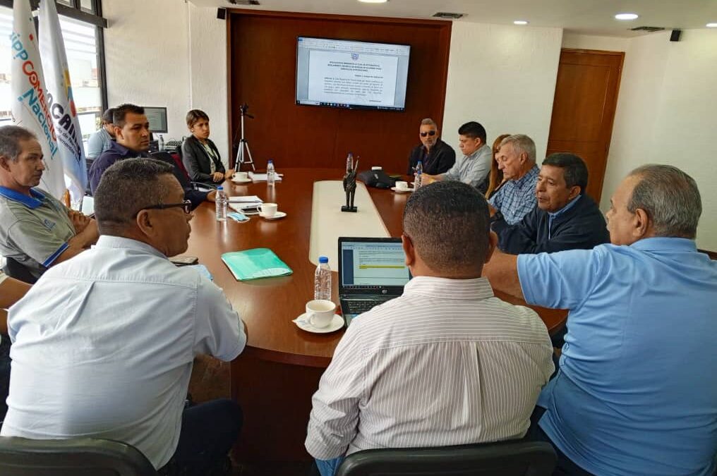 AIFEM presente en Sencamer. Reunión para revisar el Reglamento de Ruedas de Aluminio