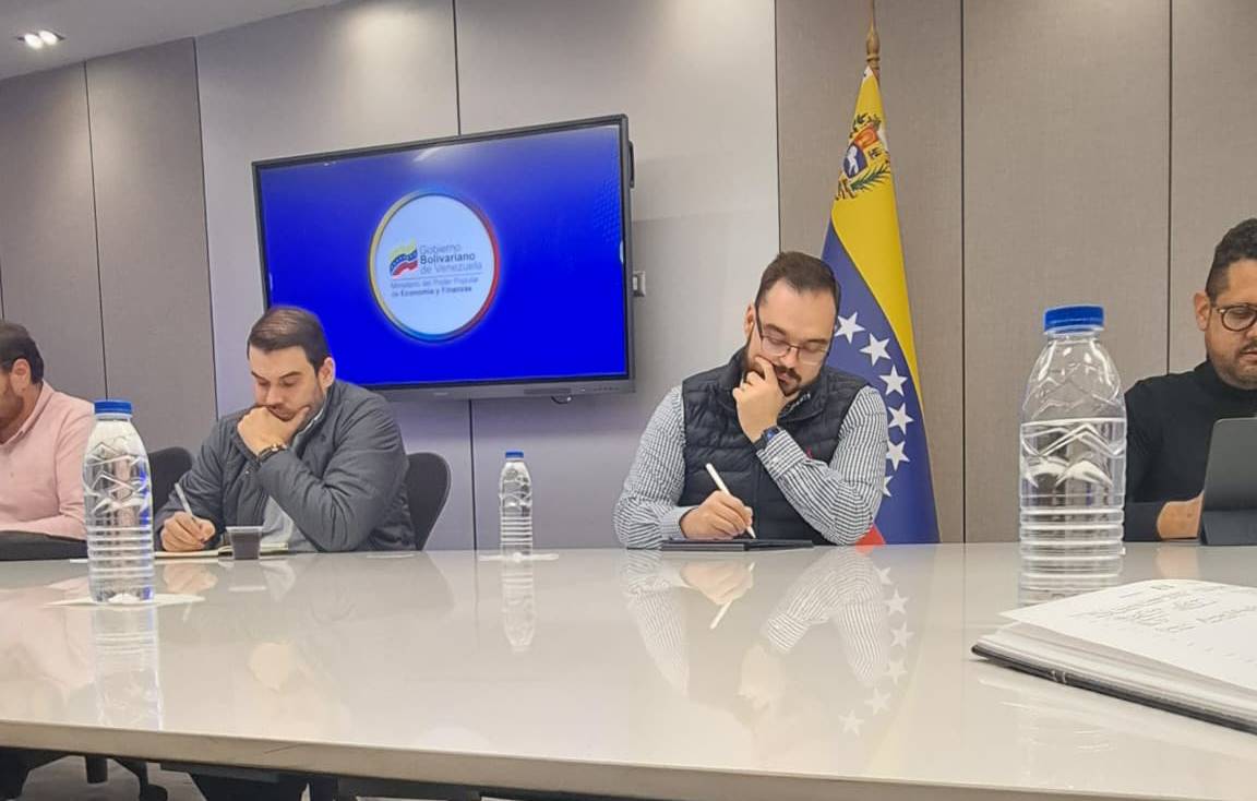 Reunión del Ministro con AIFEM Reunión del Ministro con AIFEM