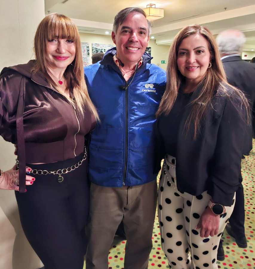 Rueda de Prensa Cavenez