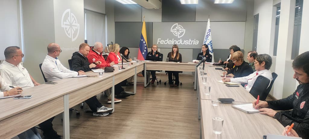 AIFEM se reúne con el Instituto Nacional de Tránsito Terrestre